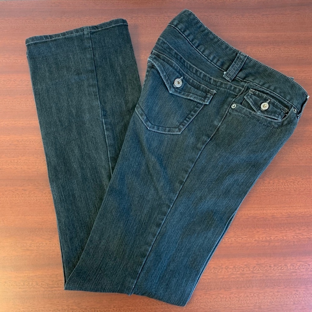 EUC Guess Jeans Doheny Bootcut